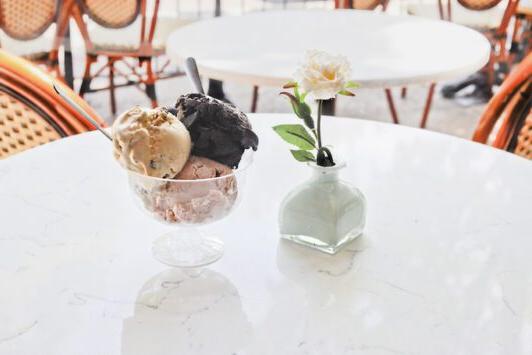 Things to Do in St. 路易_Clementine's Naughty and Nice Creamery