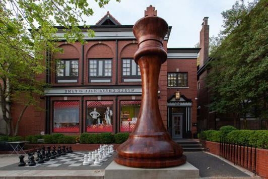 The 世界象棋名人堂 is a unique place to take teenagers when you visit St. 路易.