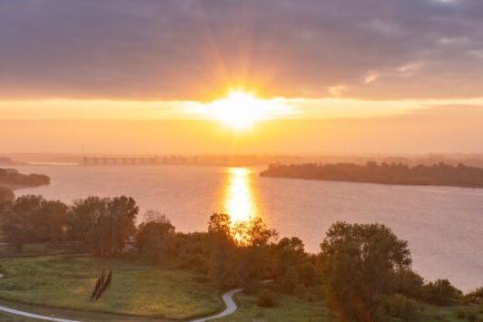 Riverlands的奥杜邦中心旨在将人们与大河汇合处的美景联系起来.